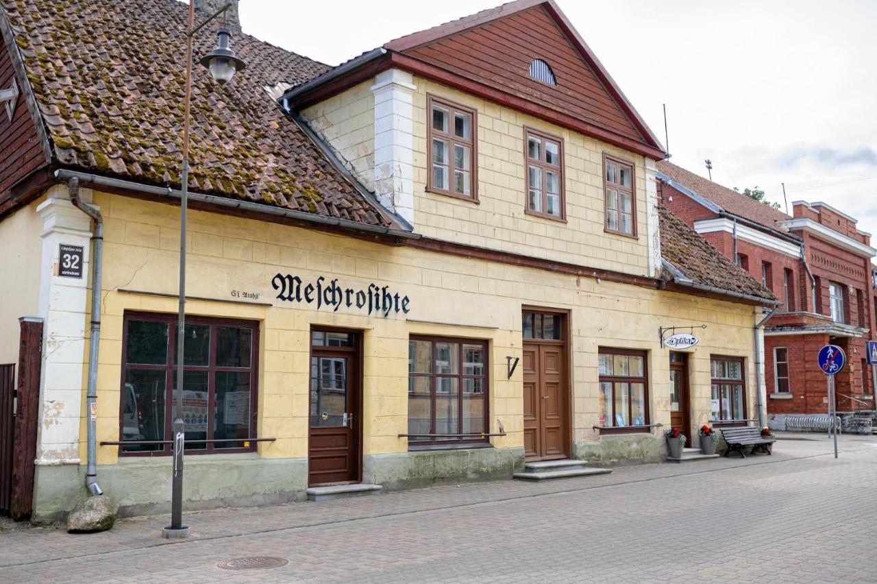 Boutique Apartment Mezrozite Kuldīga Exterior foto